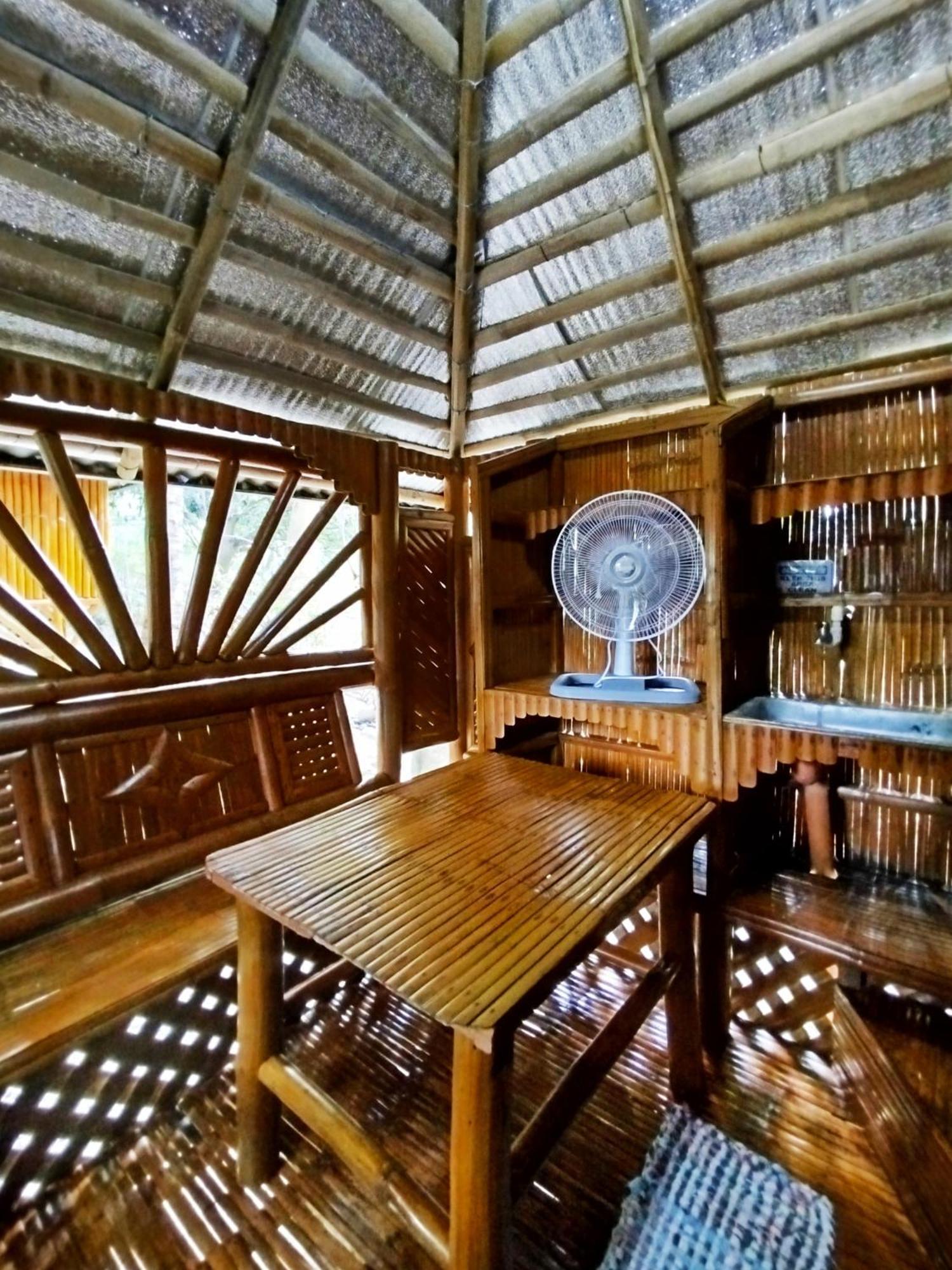 Rea'S Bamboo Resort Gabaldon Pokój zdjęcie